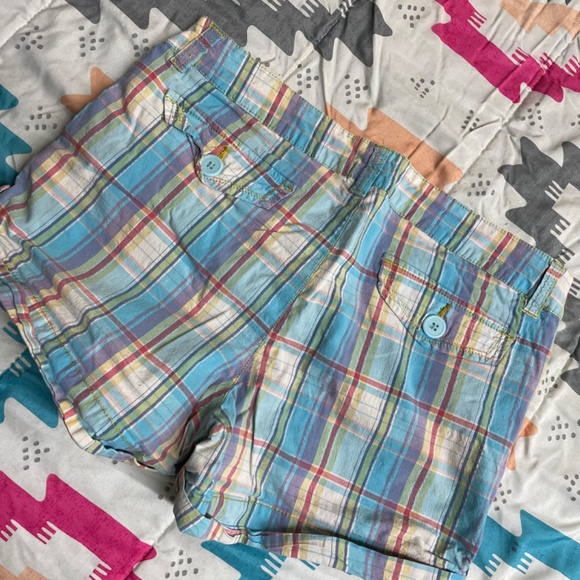 Plaid shorts - Picture 2 of 2